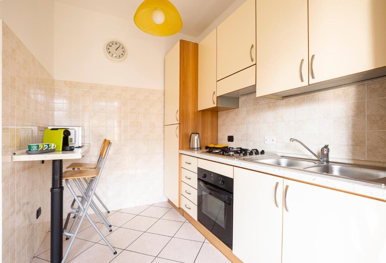 Casty Sweet Home - Parcheggio Privato Gratuito Мілан Екстер'єр фото